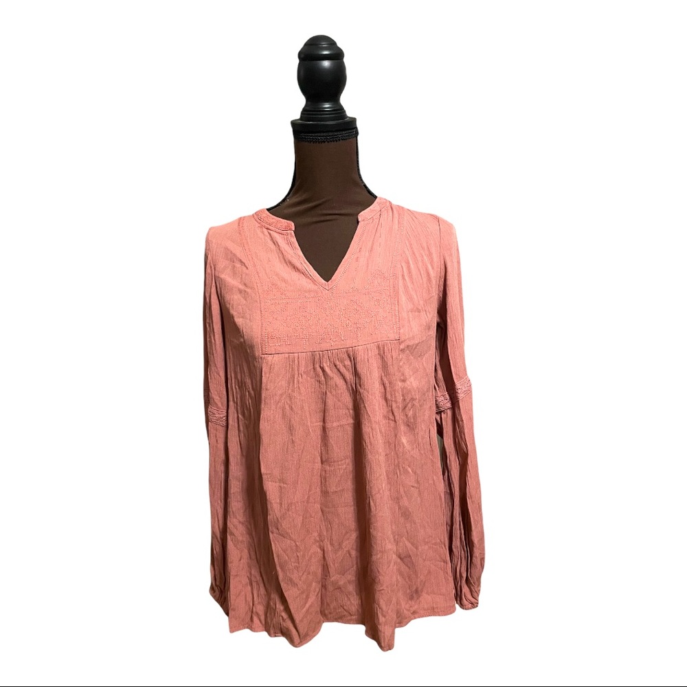 Knox Rose mauve V-neck long sleeve with lace detail NWT size XS